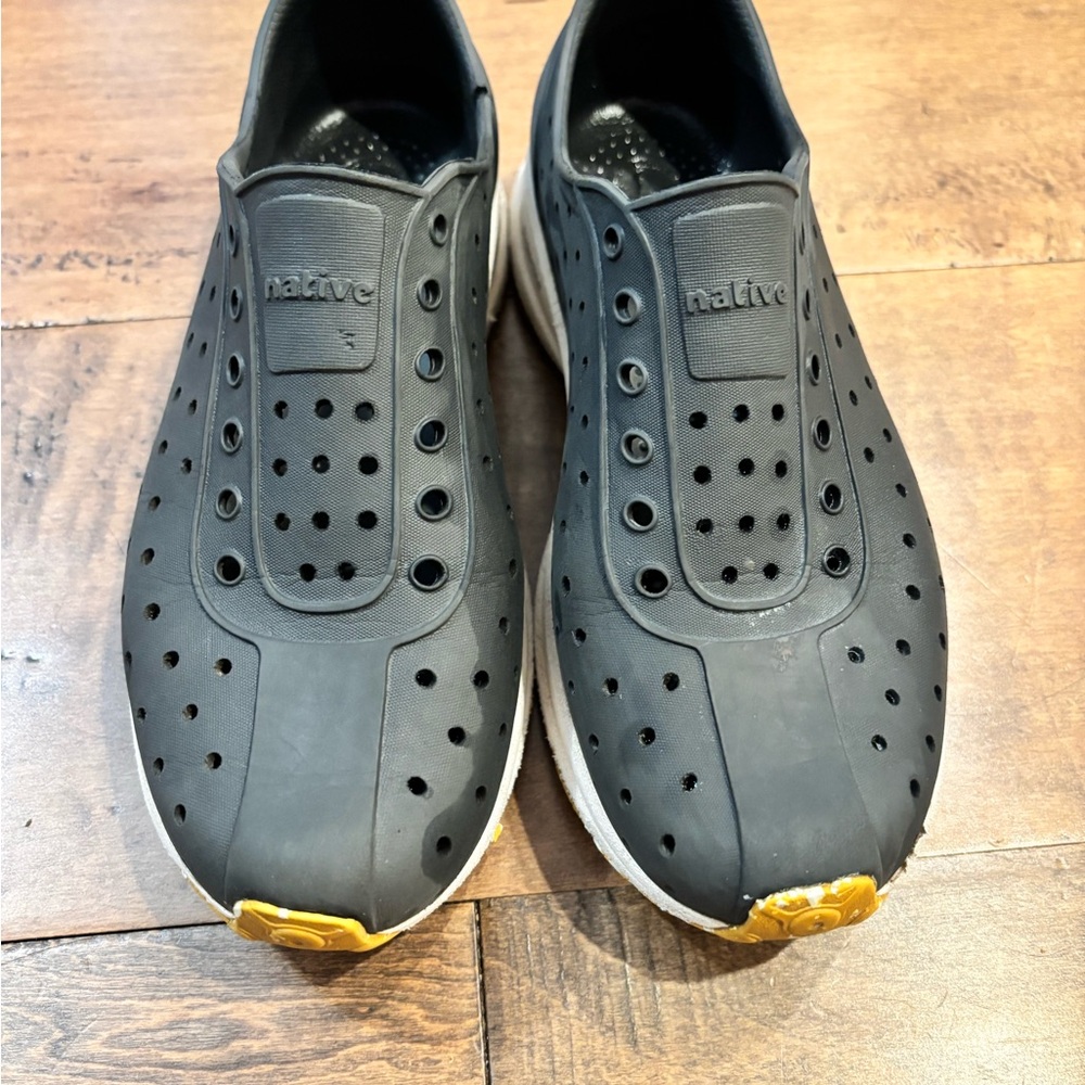 Native Black Sneakers Water-Friendly Slip-On